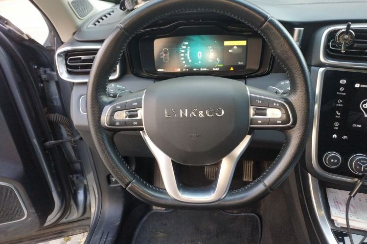 Used Lynk & Co 01 EM-P 2018 1.5T PHEV JingPro National Emission Standard V Steering Wheel