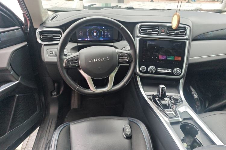 Used Lynk & Co 01 EM-P 2018 1.5T PHEV Jing Guo V Steering Wheel