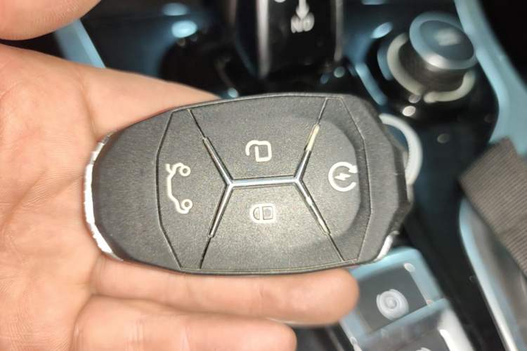 Used Lynk & Co 01 EM-P 2018 1.5T PHEV Jing Guo V Vehicle Key