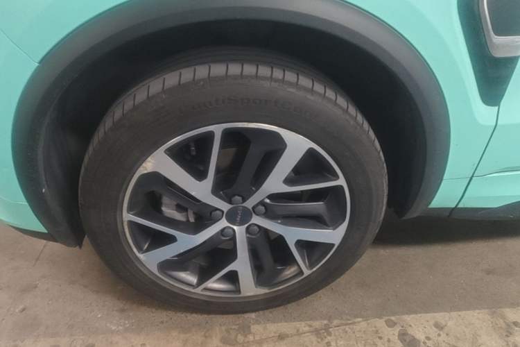 Used Lynk & Co 01 EM-P 2018 1.5T PHEV JingPro National Emission Standard V Left Front Wheel Hub