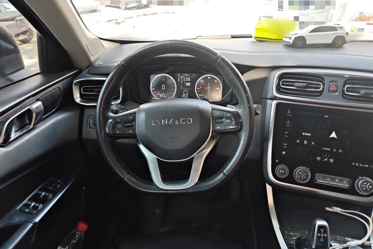 Used Lynk & Co 01 EM-P 2018 1.5T PHEV Jing Guo V Steering Wheel
