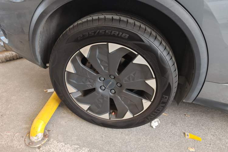 Used Lynk & Co 01 EM-P 2018 1.5T PHEV Jing Guo V Exterior 1