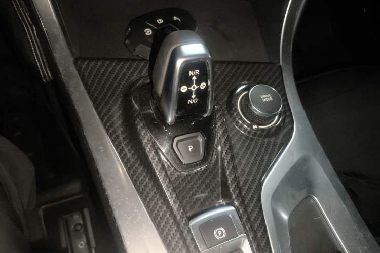 Used Lynk & Co 01 EM-P 2018 1.5T PHEV JingPro National Emission Standard V Gear Lever