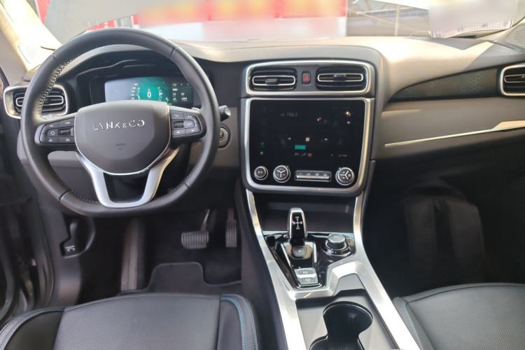Used Lynk & Co 01 EM-P 2018 1.5T PHEV Jing Guo V Interior 2