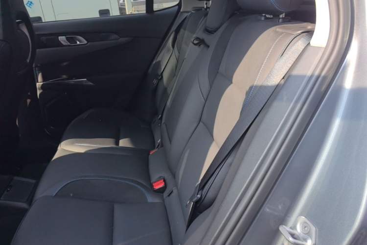 Used Lynk & Co 01 EM-P 2018 1.5T PHEV JingPro National Emission Standard V Left Rear Seat