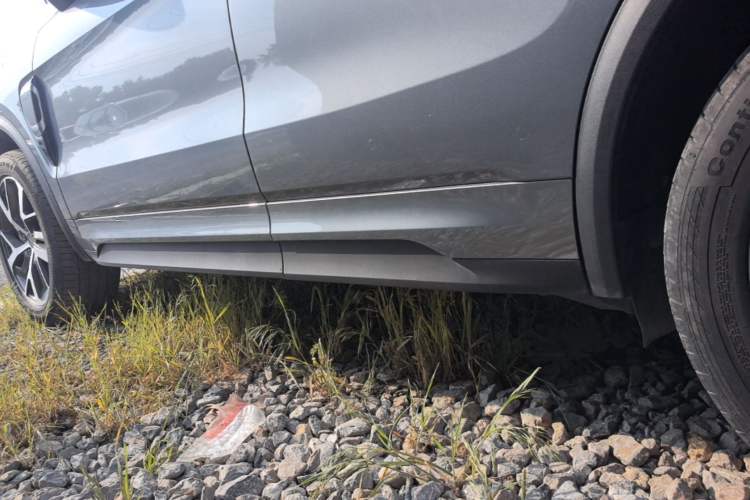 Used Lynk & Co 01 EM-P 2018 1.5T PHEV JingPro National Emission Standard V Left Side Sill