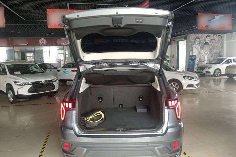 Used Lynk & Co 01 EM-P 2018 1.5T PHEV JingPro National Emission Standard V Trunk