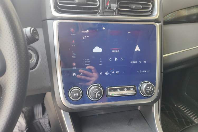 Used Lynk & Co 01 EM-P 2018 1.5T PHEV JingPro National Emission Standard V Audio And AC Panel
