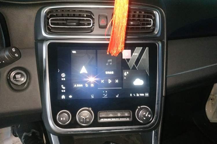 Used Lynk & Co 01 EM-P 2018 1.5T PHEV JingPro National Emission Standard V Audio And AC Panel