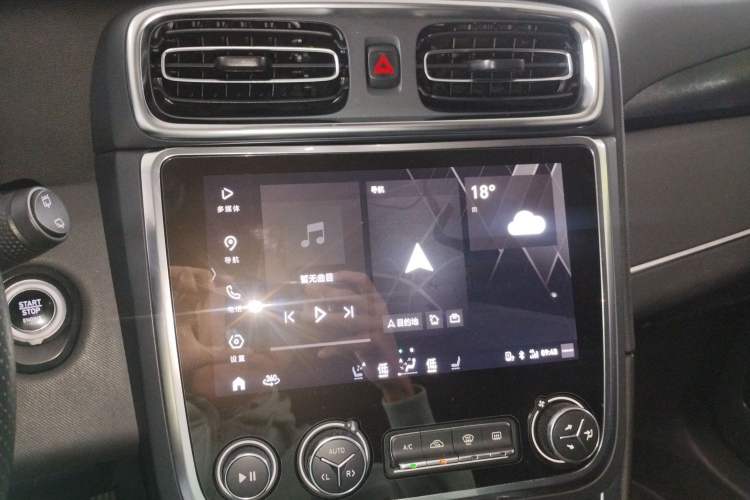 Used Lynk & Co 01 EM-P 2018 1.5T PHEV JingPro National Emission Standard V Audio And AC Panel