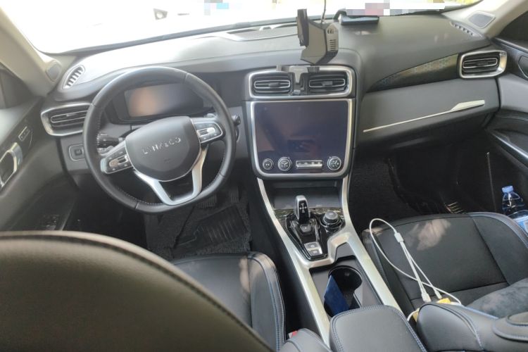 Used Lynk & Co 01 EM-P 2018 1.5T PHEV JingPro National Emission Standard V Center Console