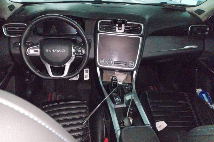 Used Lynk & Co 01 EM-P 2018 1.5T PHEV JingPro National Emission Standard V Center Console