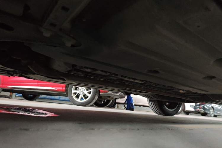 Used Lynk & Co 01 EM-P 2018 1.5T PHEV JingPro National Emission Standard V Chassis Front Left
