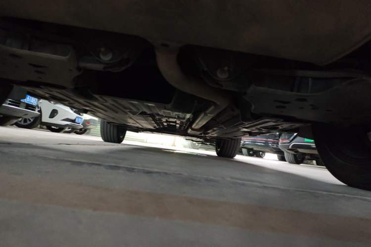 Used Lynk & Co 01 EM-P 2018 1.5T PHEV JingPro National Emission Standard V Chassis Rear
