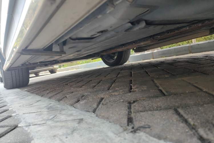 Used Lynk & Co 01 EM-P 2018 1.5T PHEV JingPro National Emission Standard V Chassis Rear Left