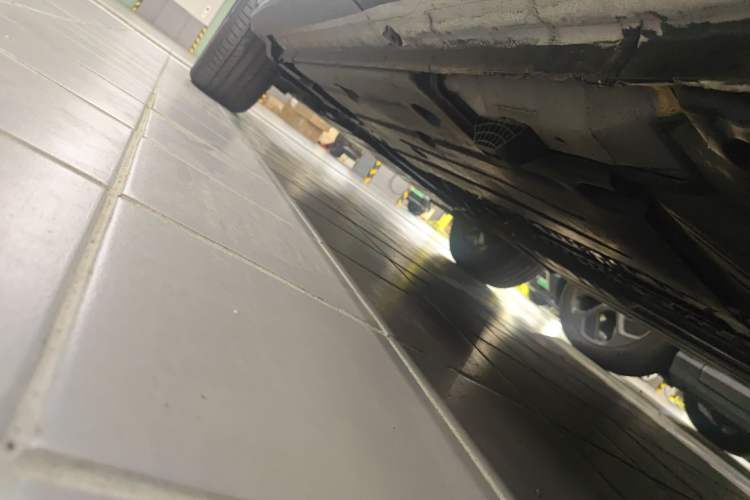 Used Lynk & Co 01 EM-P 2018 1.5T PHEV JingPro National Emission Standard V Chassis Rear Left