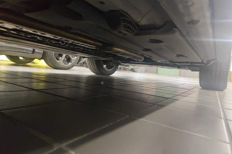 Used Lynk & Co 01 EM-P 2018 1.5T PHEV JingPro National Emission Standard V Chassis Rear Right