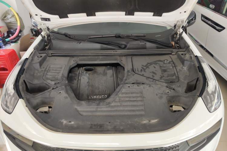 Used Lynk & Co 01 EM-P 2018 1.5T PHEV JingPro National Emission Standard V Engine Bay