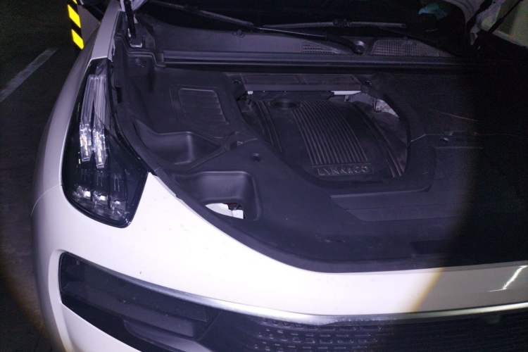 Used Lynk & Co 01 EM-P 2018 1.5T PHEV JingPro National Emission Standard V Engine Bay Right