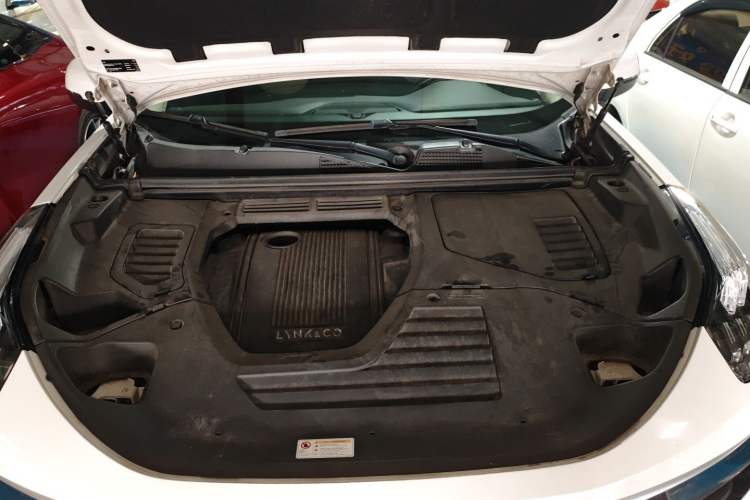Used Lynk & Co 01 EM-P 2018 1.5T PHEV Jing Guo V Engine Bay