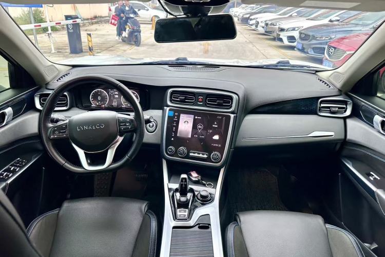 Used Lynk & Co 01 EM-P 2018 1.5T PHEV Jing Guo V Exterior 2