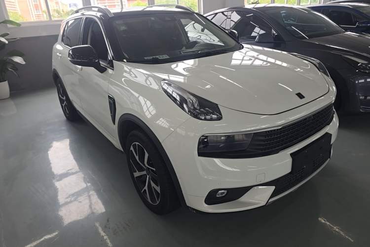 Used Lynk & Co 01 EM-P 2018 1.5T PHEV JingPro National Emission Standard V Front Right 45 Deg