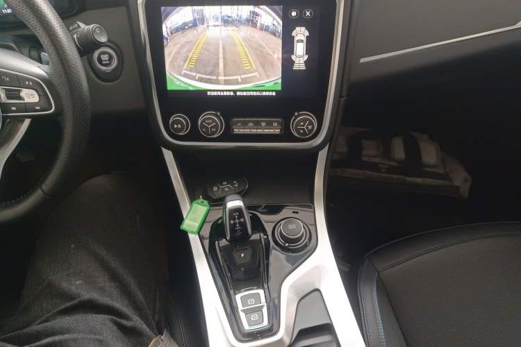 Used Lynk & Co 01 EM-P 2018 1.5T PHEV JingPro National Emission Standard V Gear Lever