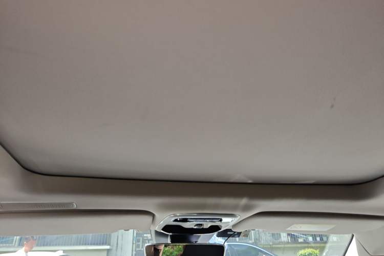 Used Lynk & Co 01 EM-P 2018 1.5T PHEV JingPro National Emission Standard V Headliner