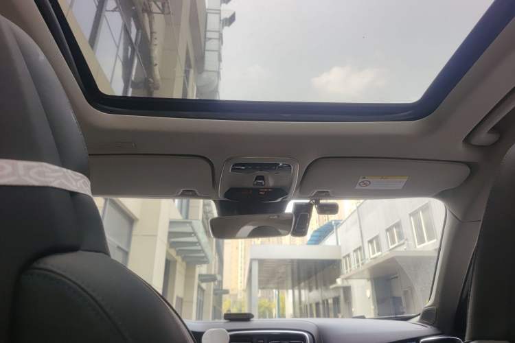 Used Lynk & Co 01 EM-P 2018 1.5T PHEV JingPro National Emission Standard V Headliner