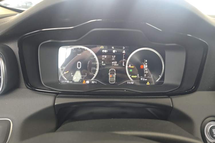 Used Lynk & Co 01 EM-P 2018 1.5T PHEV JingPro National Emission Standard V Instrument Cluster
