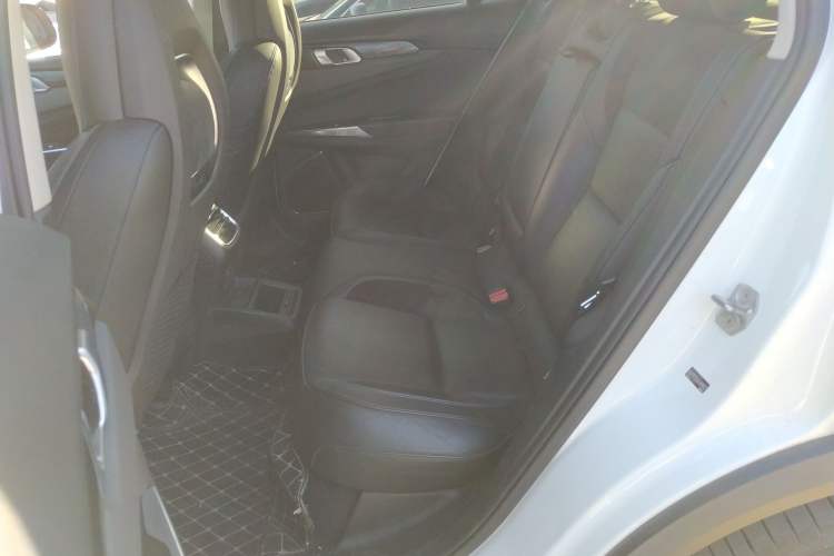 Used Lynk & Co 01 EM-P 2018 1.5T PHEV JingPro National Emission Standard V Interior 1