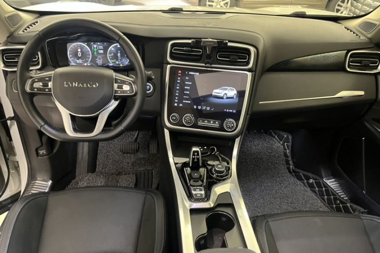 Used Lynk & Co 01 EM-P 2018 1.5T PHEV JingPro National Emission Standard V Interior 4