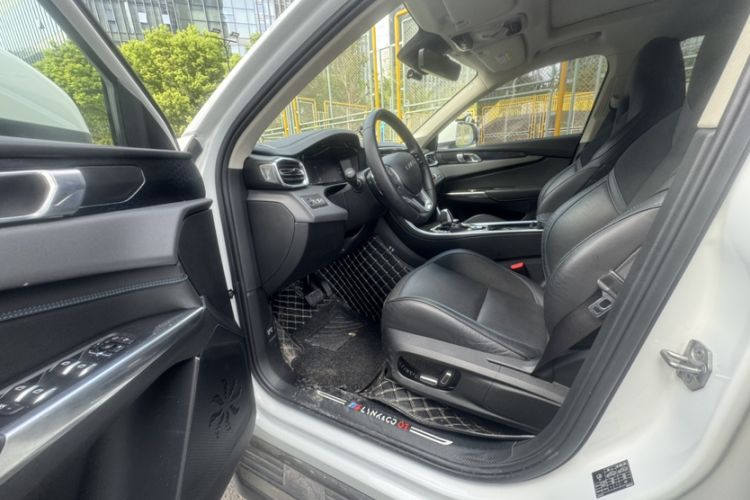 Used Lynk & Co 01 EM-P 2018 1.5T PHEV Jing Guo V Interior 5