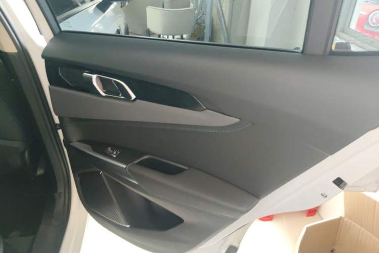 Used Lynk & Co 01 EM-P 2018 1.5T PHEV JingPro National Emission Standard V Interior 6
