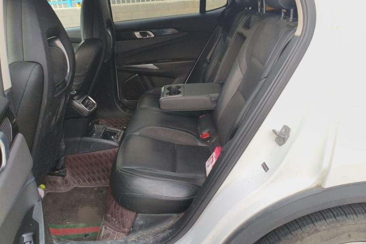 Used Lynk & Co 01 EM-P 2018 1.5T PHEV JingPro National Emission Standard V Left Rear Seat