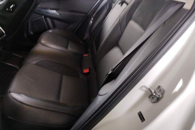 Used Lynk & Co 01 EM-P 2018 1.5T PHEV JingPro National Emission Standard V Left Rear Seat