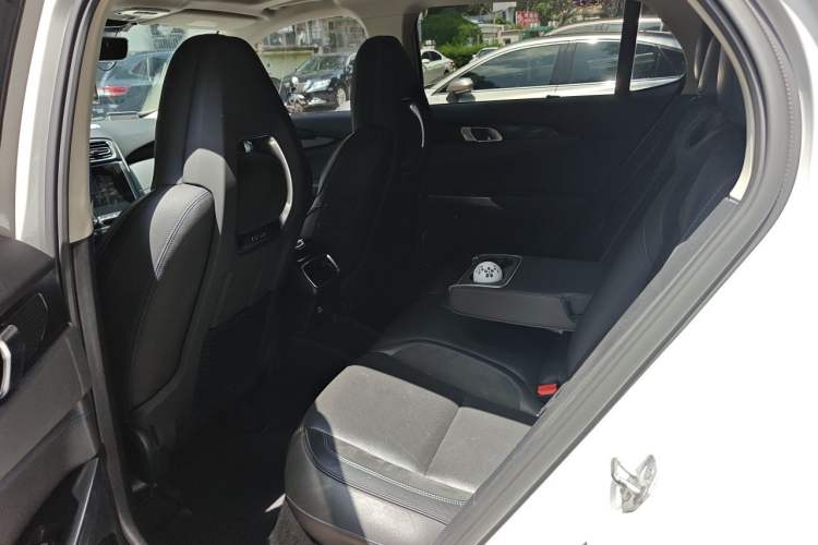 Used Lynk & Co 01 EM-P 2018 1.5T PHEV JingPro National Emission Standard V Left Rear Seat