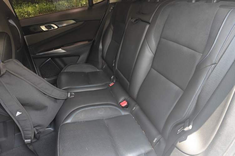 Used Lynk & Co 01 EM-P 2018 1.5T PHEV JingPro National Emission Standard V Left Rear Seat