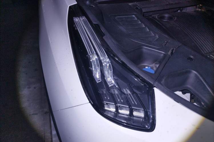 Used Lynk & Co 01 EM-P 2018 1.5T PHEV JingPro National Emission Standard V Right Front Headlight