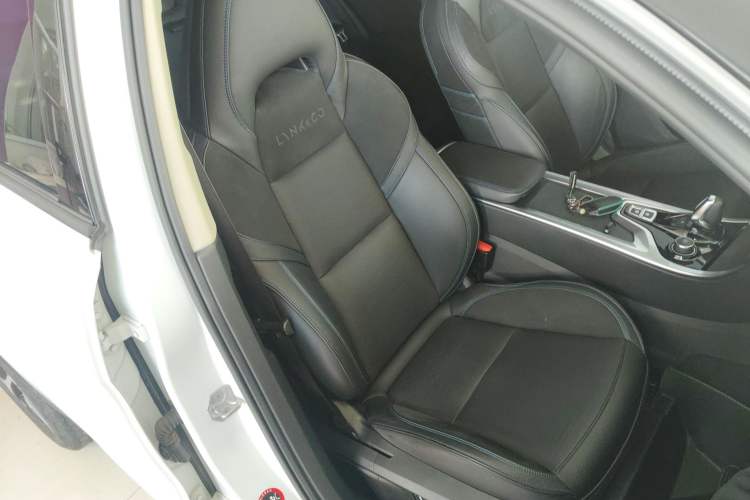 Used Lynk & Co 01 EM-P 2018 1.5T PHEV JingPro National Emission Standard V Right Front Seat