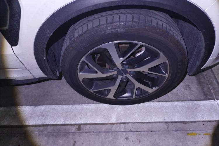 Used Lynk & Co 01 EM-P 2018 1.5T PHEV JingPro National Emission Standard V Right Front Wheel Hub