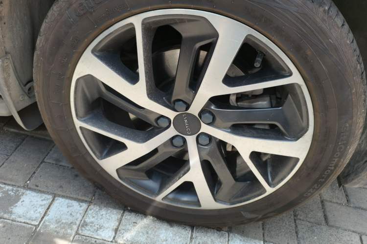 Used Lynk & Co 01 EM-P 2018 1.5T PHEV JingPro National Emission Standard V Right Front Wheel Hub