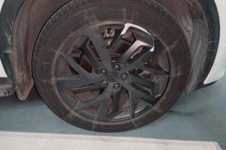 Used Lynk & Co 01 EM-P 2018 1.5T PHEV JingPro National Emission Standard V Right Front Wheel Hub