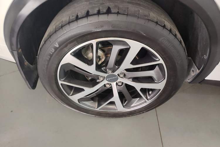 Used Lynk & Co 01 EM-P 2018 1.5T PHEV JingPro National Emission Standard V Right Rear Wheel Hub