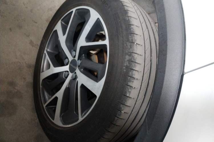 Used Lynk & Co 01 EM-P 2018 1.5T PHEV JingPro National Emission Standard V Right Rear Wheel Hub