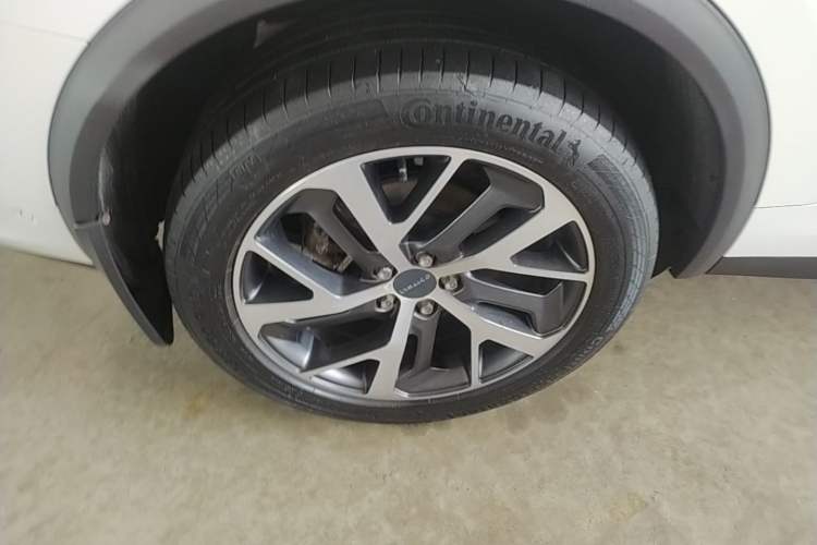 Used Lynk & Co 01 EM-P 2018 1.5T PHEV JingPro National Emission Standard V Right Rear Wheel Hub