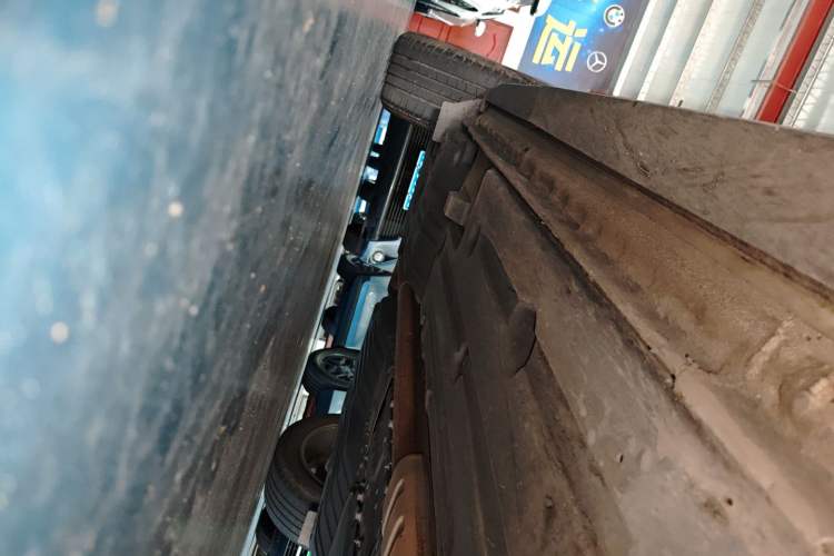 Used Lynk & Co 01 EM-P 2018 1.5T PHEV Jing Guo V Right Side Sill