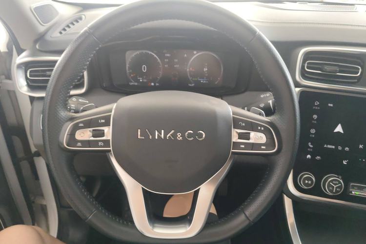 Used Lynk & Co 01 EM-P 2018 1.5T PHEV JingPro National Emission Standard V Steering Wheel