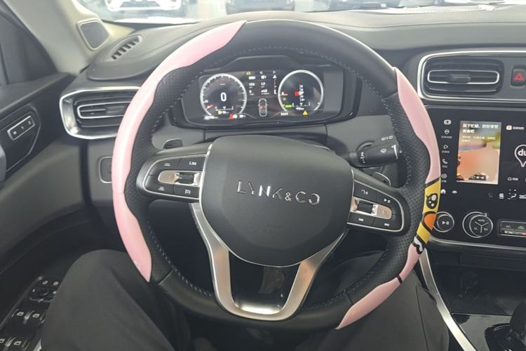 Used Lynk & Co 01 EM-P 2018 1.5T PHEV JingPro National Emission Standard V Steering Wheel