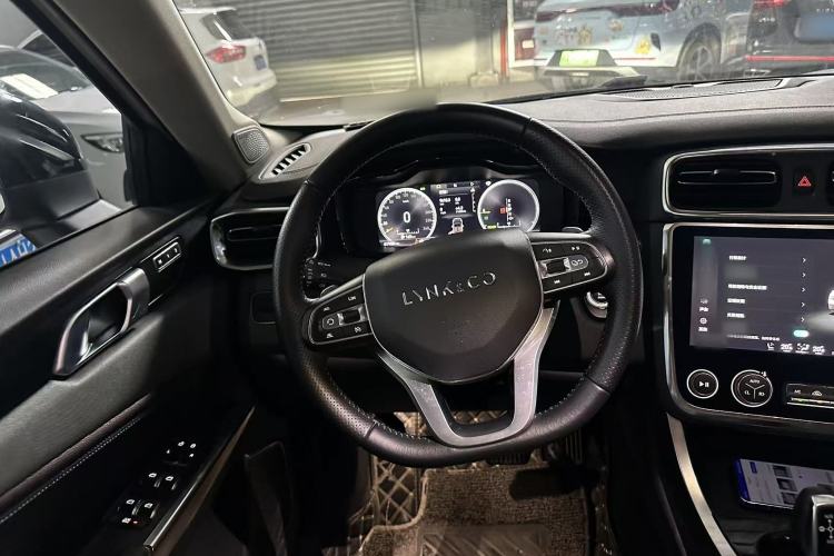 Used Lynk & Co 01 EM-P 2018 1.5T PHEV JingPro National Emission Standard V Steering Wheel